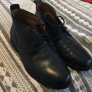 Cole haan black chukkahs